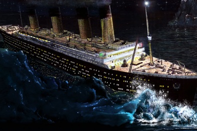 Tàu Titanic gặp nạn 'do siêu trăng'